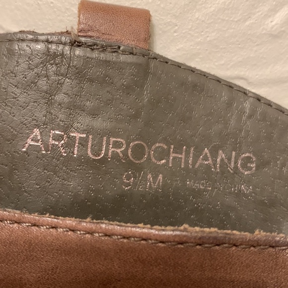 Leather & silver detail Boots - Picture 5 of 5